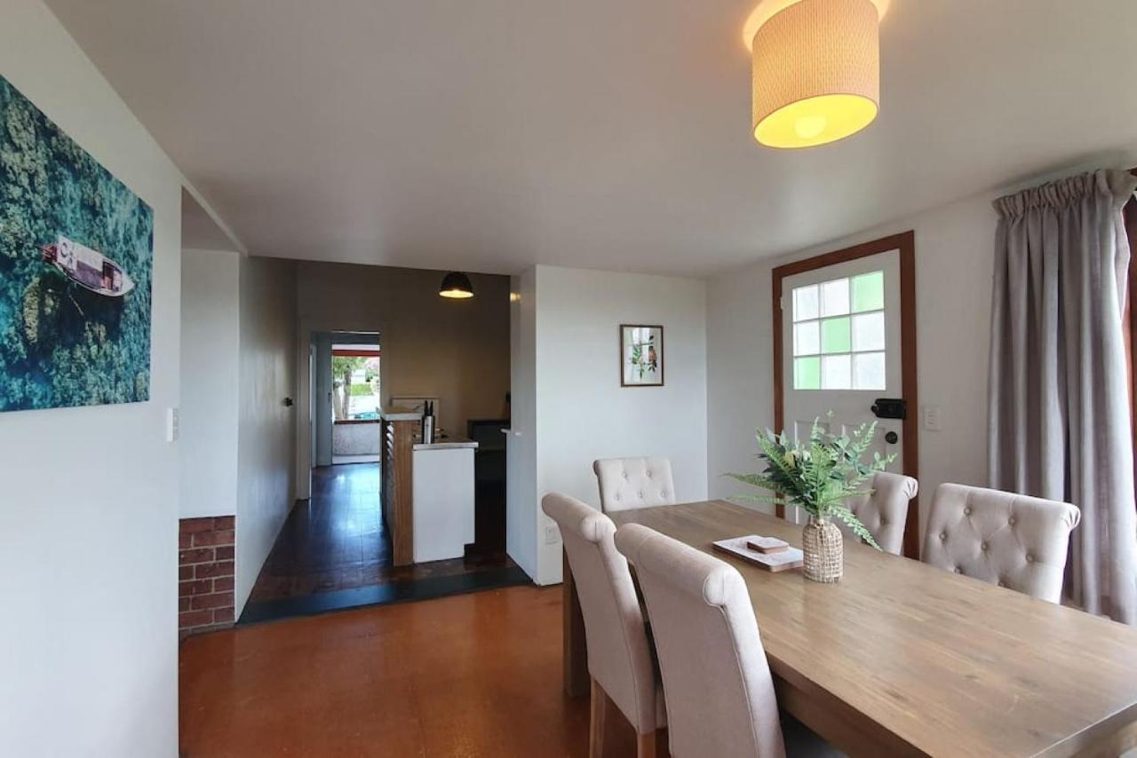 Villa Bright And Modern Oasis In Kingsland Auckland Exterior foto