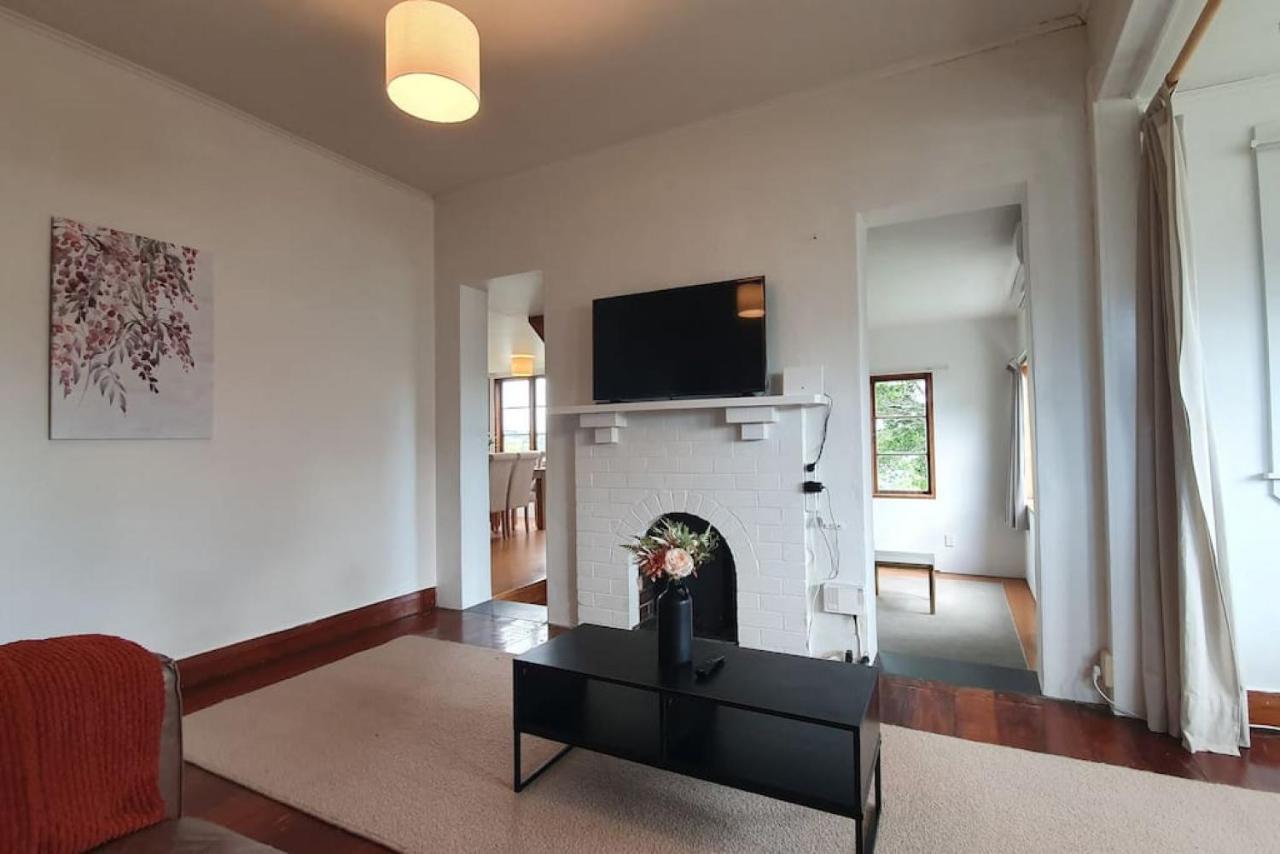 Villa Bright And Modern Oasis In Kingsland Auckland Exterior foto