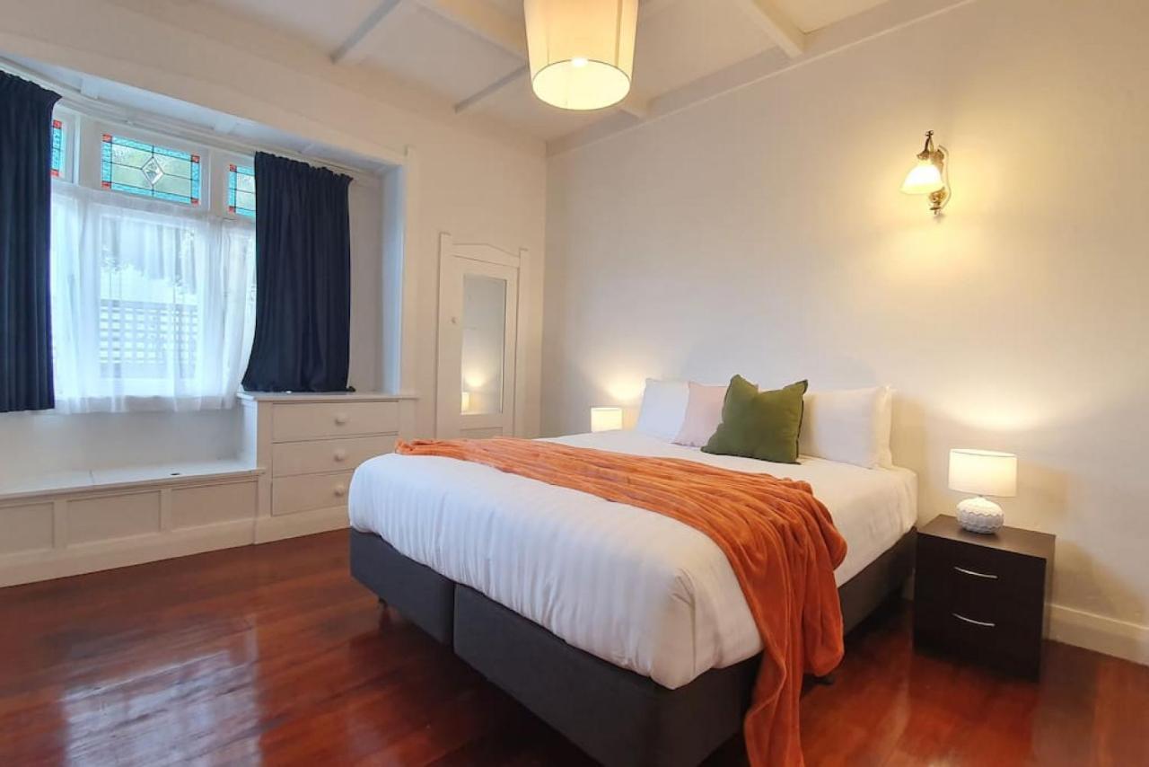 Villa Bright And Modern Oasis In Kingsland Auckland Exterior foto