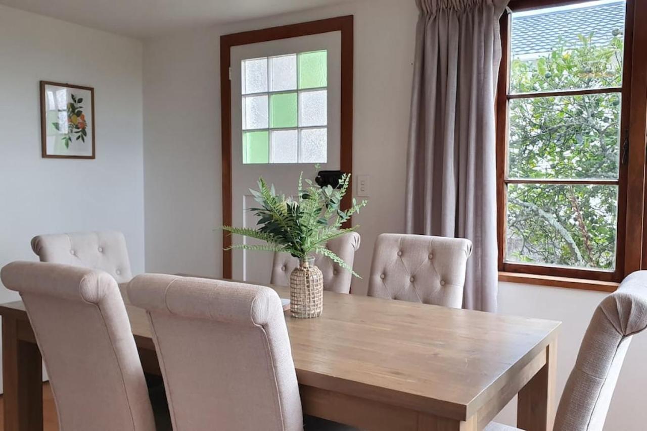 Villa Bright And Modern Oasis In Kingsland Auckland Exterior foto